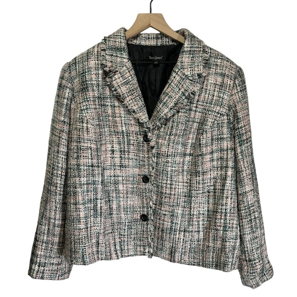 Tara Jones Jackets & Blazers - Tara Jones Fringe Tweed Boucle Blazer Fully Lined Office Career Women’s Size 20